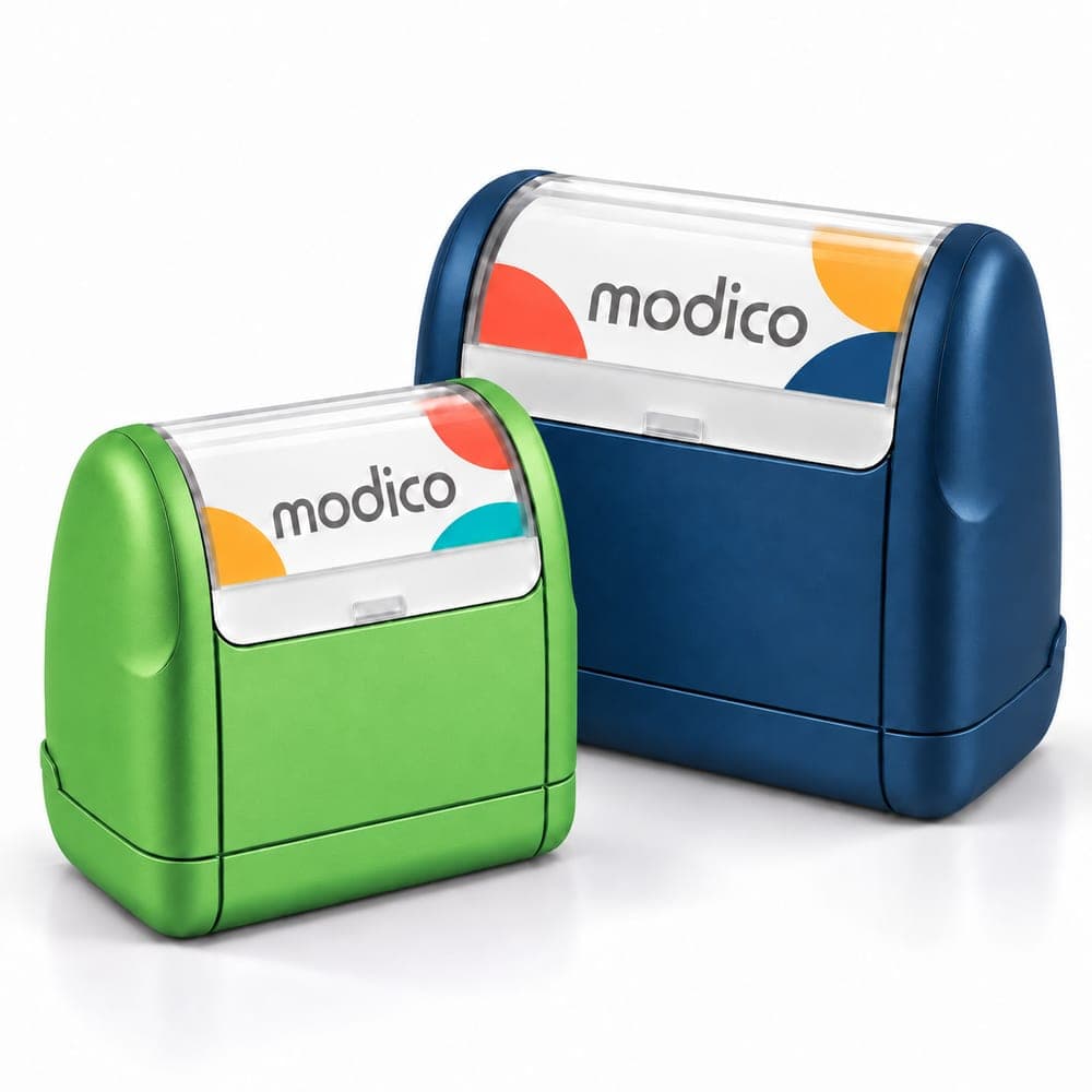Dwie pieczątki Modico w kolorowych oprawkach z nadrukiem